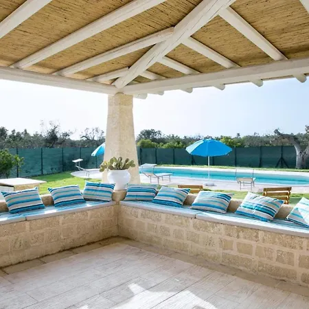 Prestige Pool Trullo Torre Suda