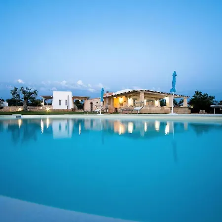 빌라 Prestige Pool Trullo 토레 수다
